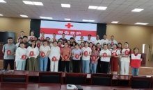 既做知识的传播者 又是生命的守护人