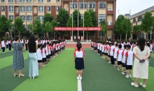 河南省南阳市卧龙区红十字会爱心进校园，助学筑安全