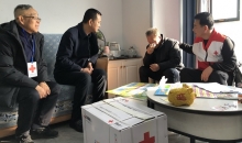 心系群众人道传情，爱暖寒冬喜迎新年