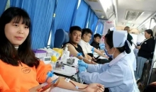 湖南邵东：教育系统近300人寒秋献热血