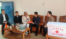 吴强到广西钦州市开展“红十字博爱送万家”慰问活动